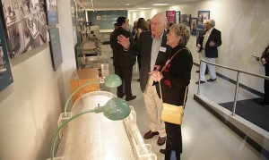Dialysis museum visitors